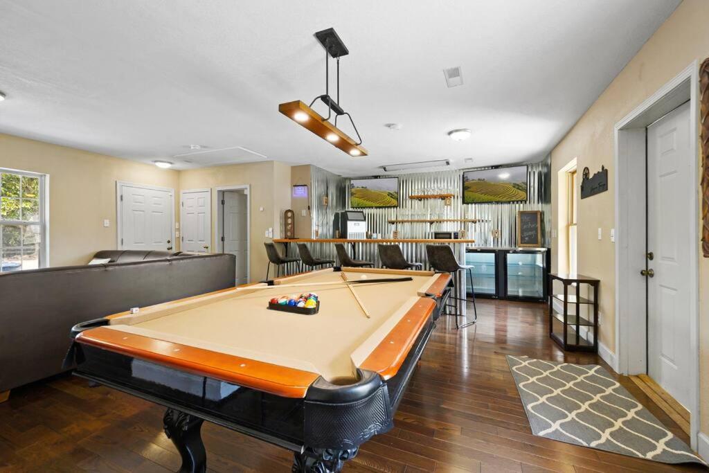 Crestview Estate 5 Acres-Heated Pool-5Min To Strip Villa Pigeon Forge Dış mekan fotoğraf